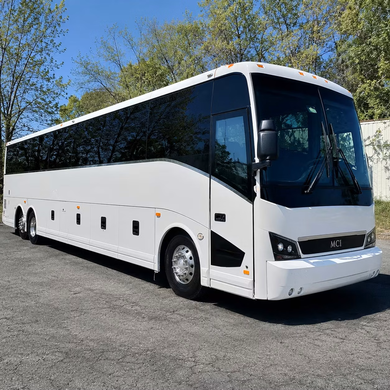 concert bus rentals to dos equis pavilion in dallas