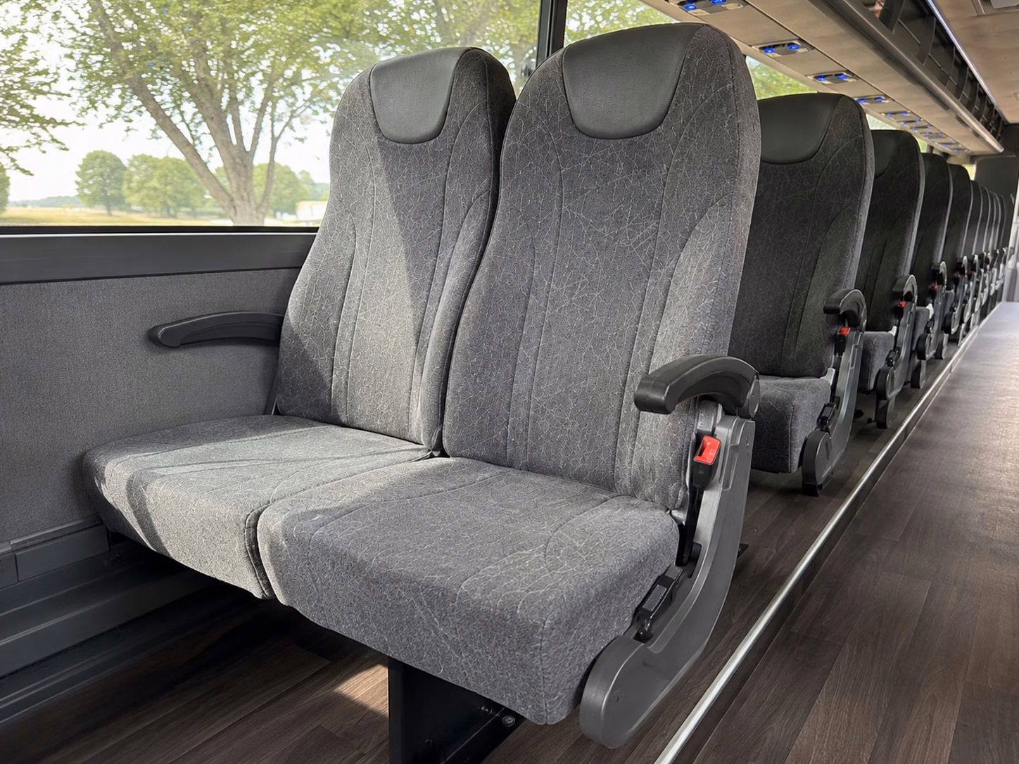 dallas airport transfers for out of town wedding guests