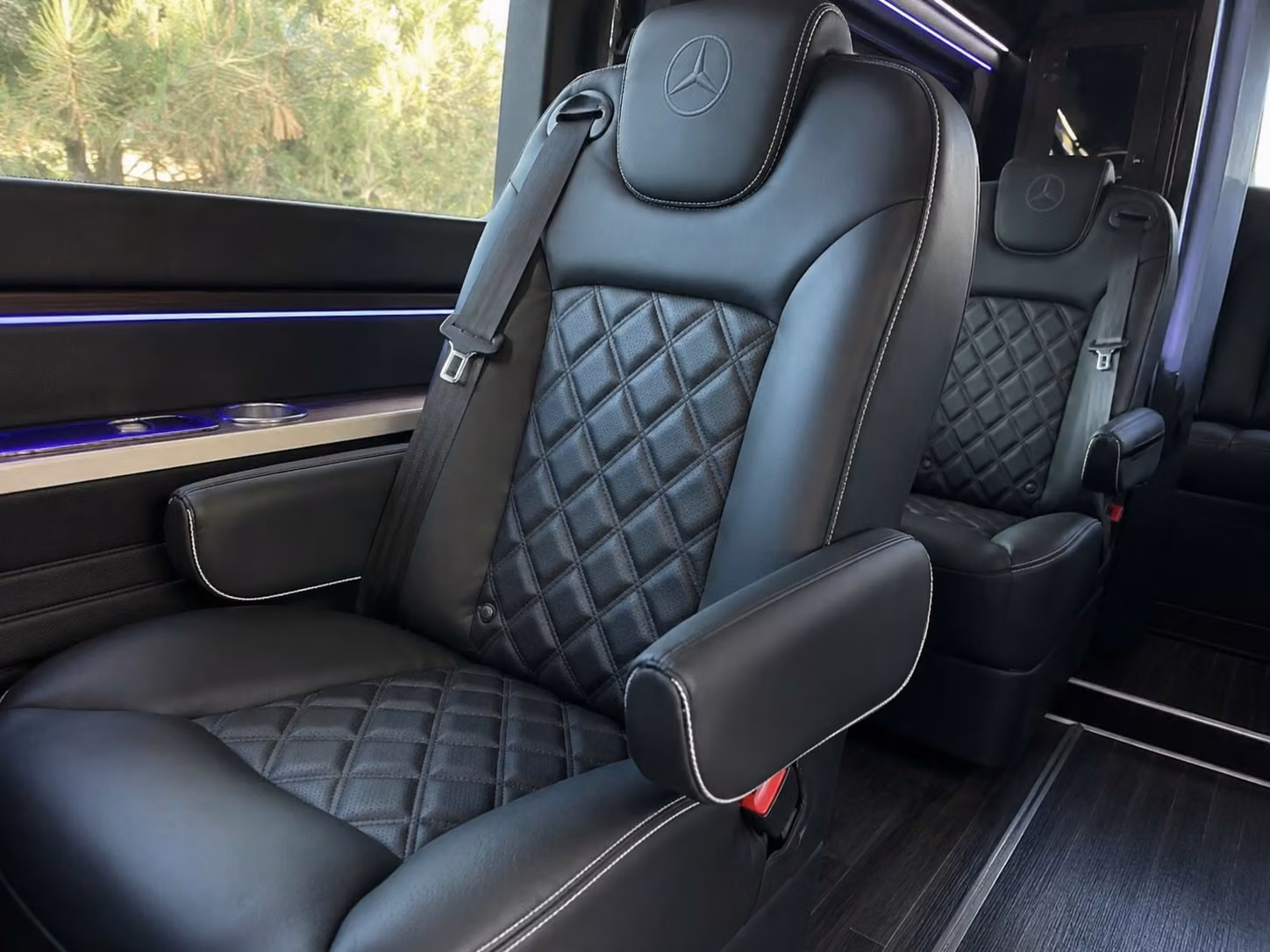 prom limo bus and sprinter van rentals in dallas